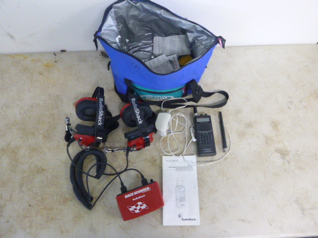lot 4 image: Radio Shack Race Scanner