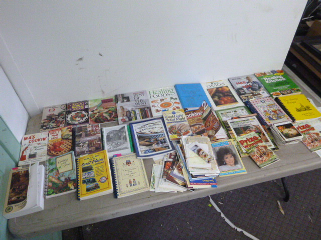 lot 141 image: Miscellaneous Cookbooks