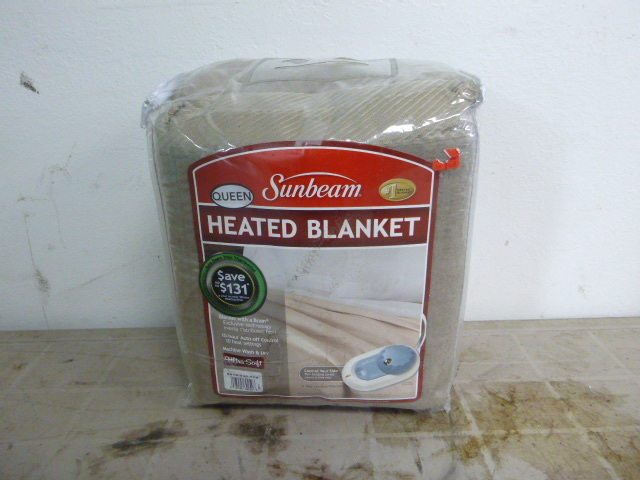 lot 179 image: NEW Sunbeam Heated Blanket