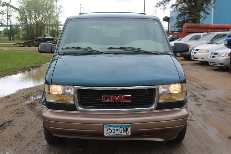 1997 GMC Safari AWD - 2 Owner - 115,816 Miles