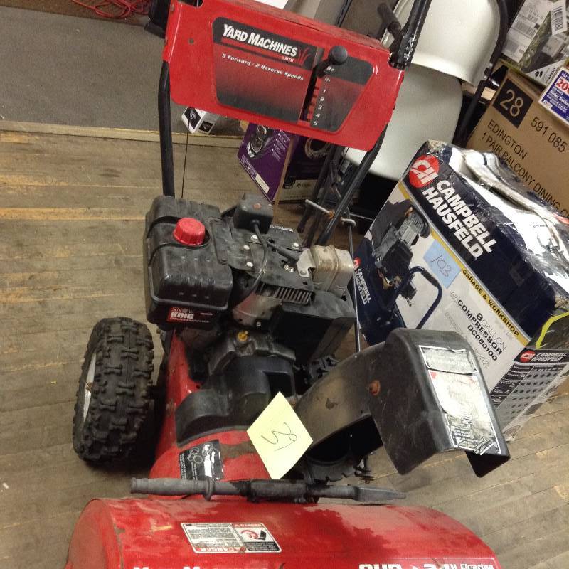 Yard Machine 8HP Snow Blower used in good working comdition