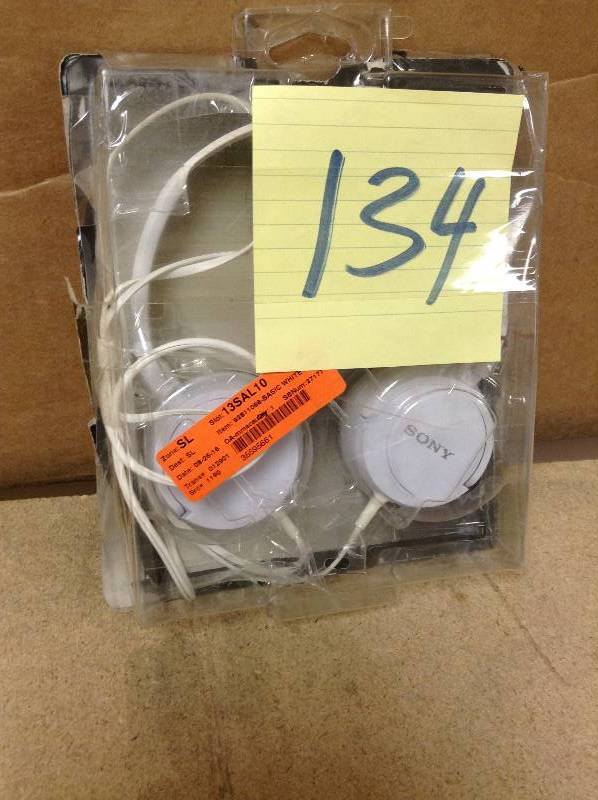 Sony Headphones open box in good working condition