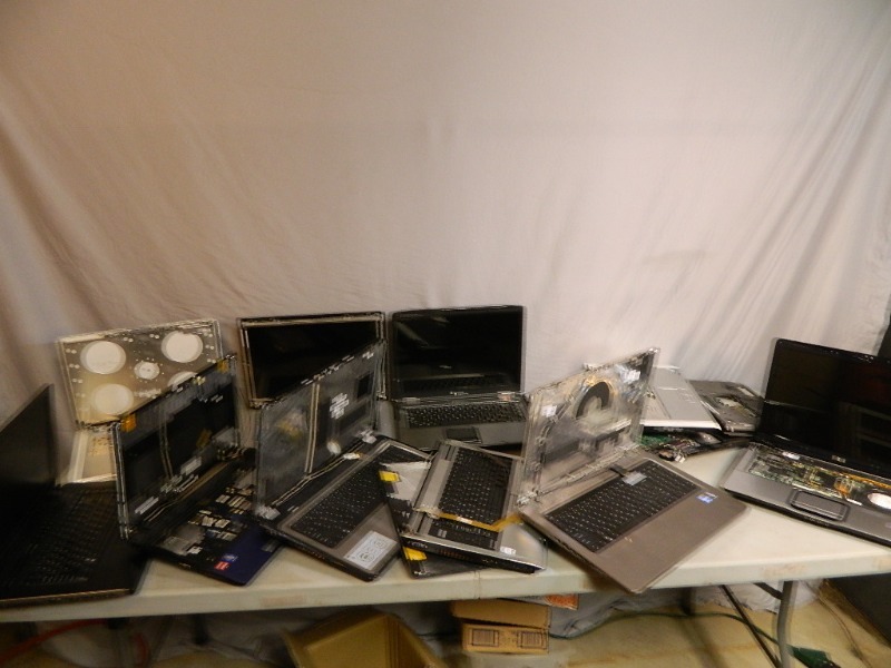 Laptop Computers for Parts or Repair