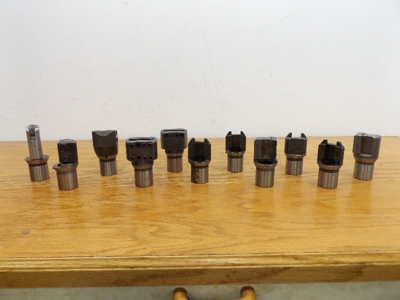 lot 5 image: Lot of Tool Holders