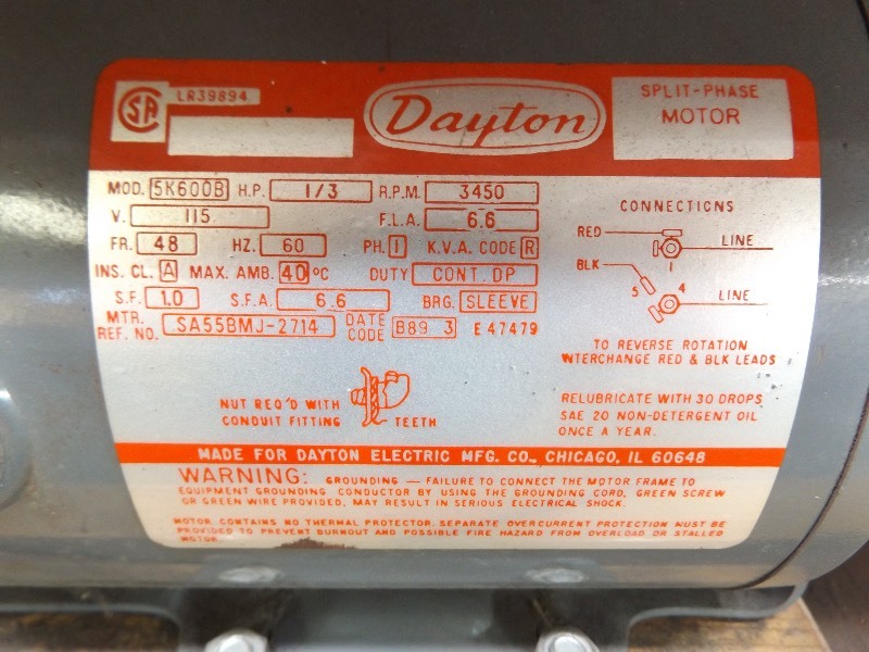 lot 26 image: Working Dayton PolishingGrinding Box