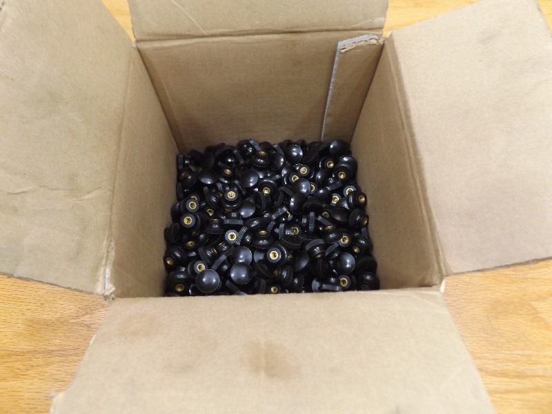 lot 40 image: Approximately 350 New Black Plastic 10-32 Brass Threaded Machine Handle Knobs
