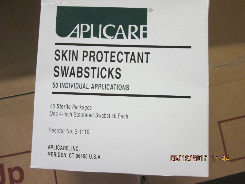 3 cases, 30 total boxes of 50 Aplic...