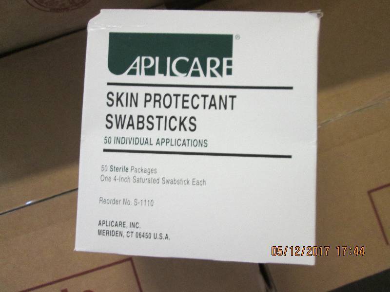 3 cases, 30 total boxes of 50 Aplic...
