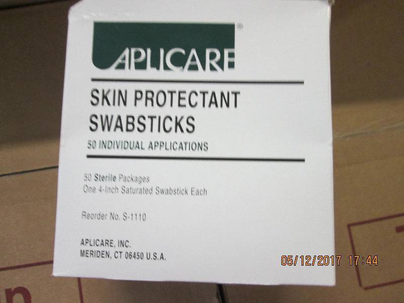 3 cases, 30 total boxes of 50 Aplic...