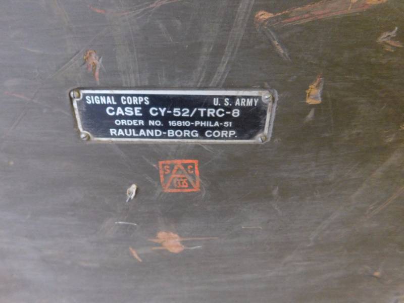 lot 9 image: Vintage Rauland - Borg Corp US Army Transmitter Radio Case