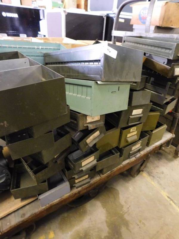 lot 46 image: Misc. Lot of Metal Drawers