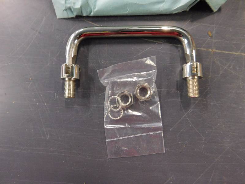 lot 69 image: Cambion Cambridge Thermionic  Corp  Electronic Components # 2062-1