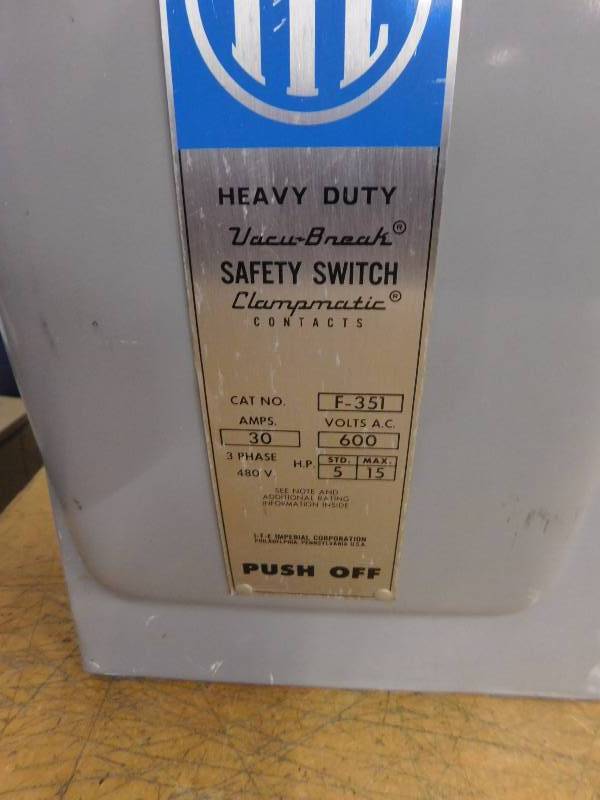 lot 89 image: Heavy Duty ITE Imperial Corp. Safety Switch