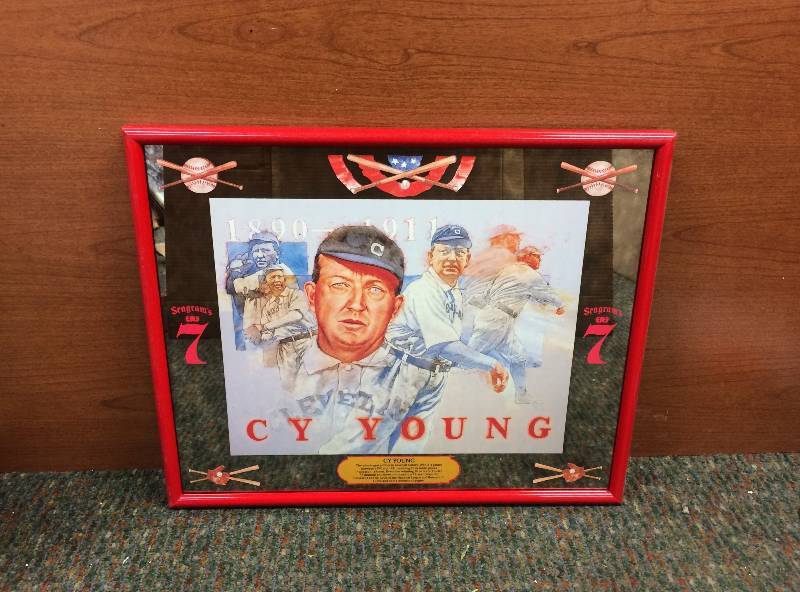 lot 19 image: Seagrams 7 Cy Young Bar MirrorPrint