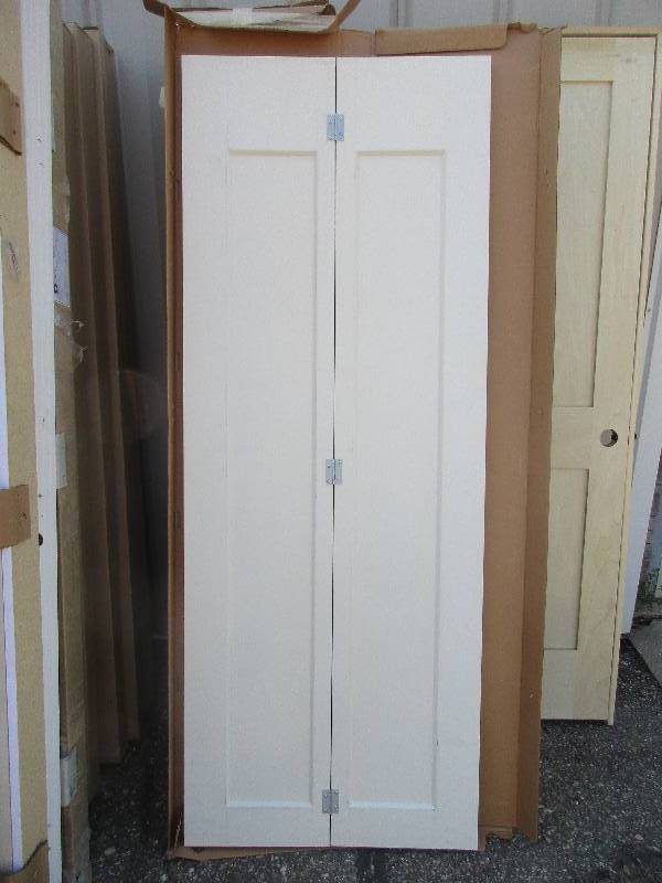 bi-fold door 29.5 x 78