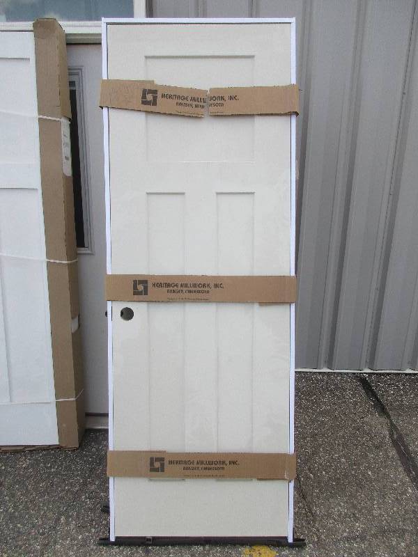 interior door and frame  29.5 x 82 left swing