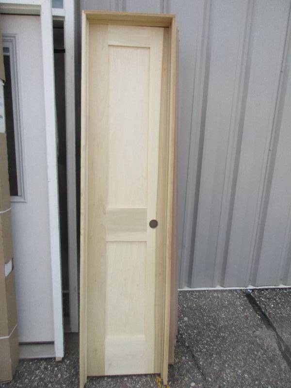 interior door and frame  20 x 82 left swing