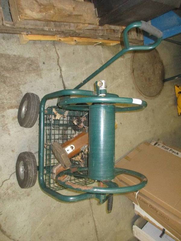 water hose reel