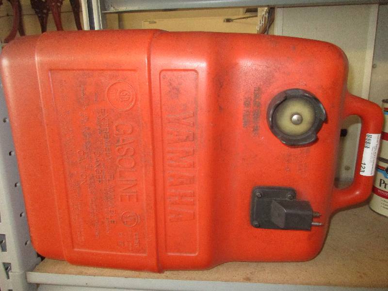 gas can for boat