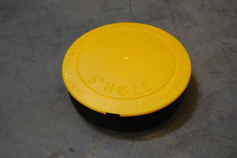 5 Plastic Hole Cap