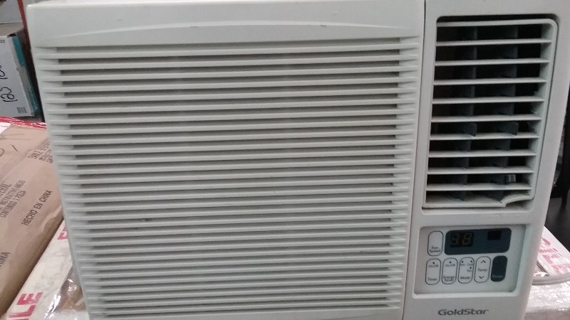 Golstar AC unit
