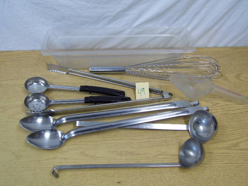 Assorted Kitchen Utensils