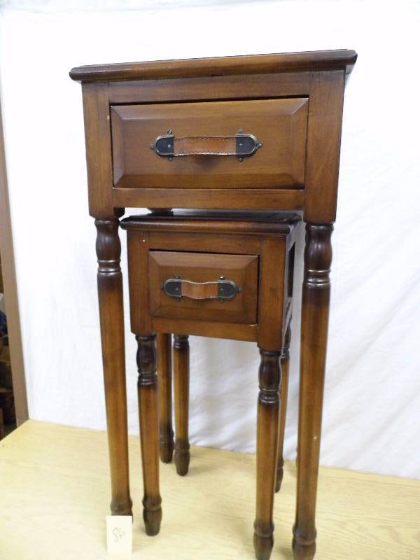2 Tables