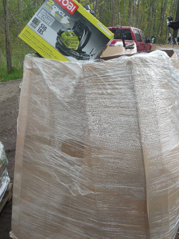 lot 1 image: PALLET LOT OF GENERAL MERCHANDISE AND TOOLS
