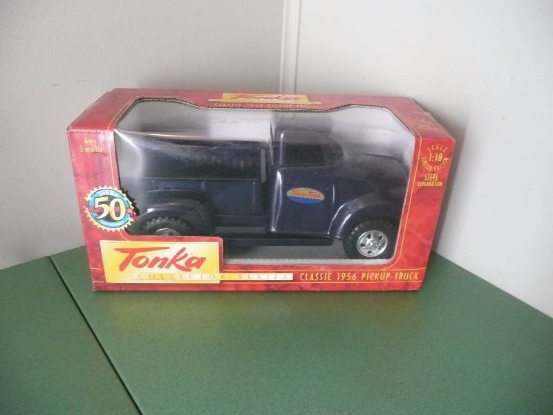 lot 65 image: Vintage 50th Anniversary 1997 TONKA (CLASSIC 1956 PICKUP TRUCK) - Pressed Steel  - USA - NOS - Still In Box - See Pictures