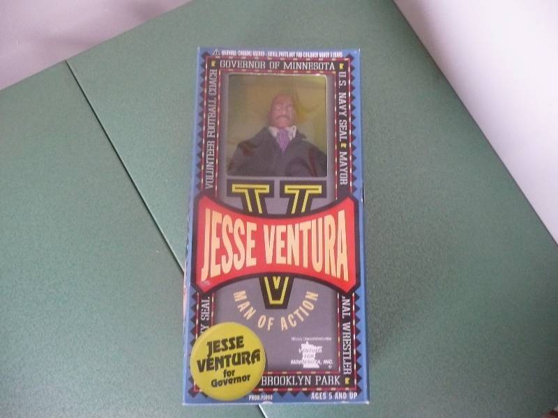 lot 68 image: Jesse Ventura - Man Of Action 12 Action Figure - GOVERNOR OF MINNESOTA - NEW IN BOX