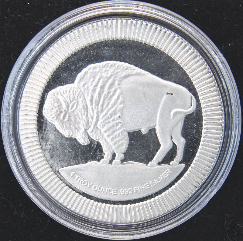 1 TROY OZ. .999 FINE SILVER STACKABLE INDIAN BUFFALO DESIGN IN AIRTITE HOLDER