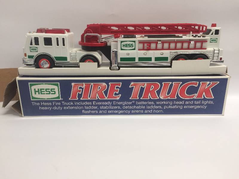lot 2 image: Hess Fire Truck