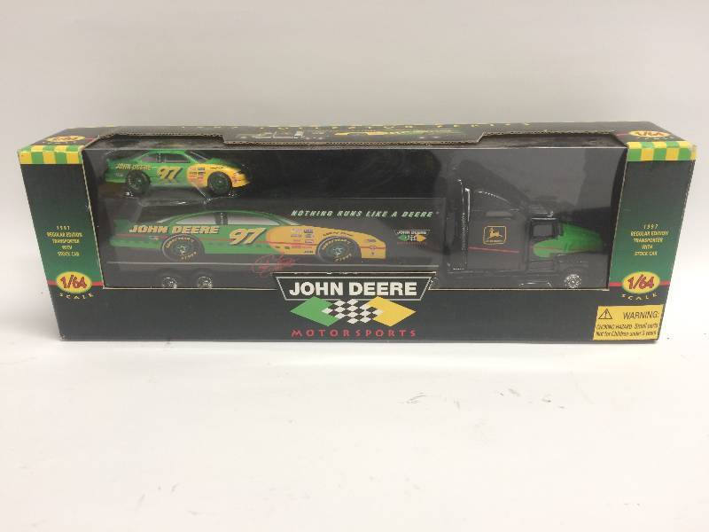 lot 44 image: John Deere Die Cast Model