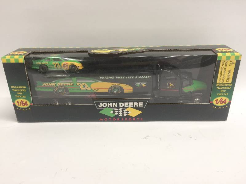 lot 45 image: John Deere Die Cast Model