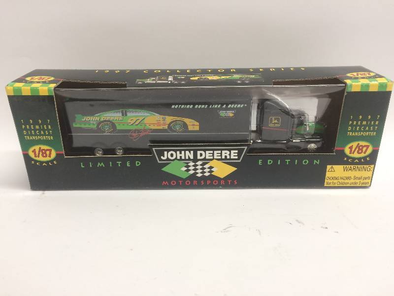 lot 48 image: John Deere Die Cast Model
