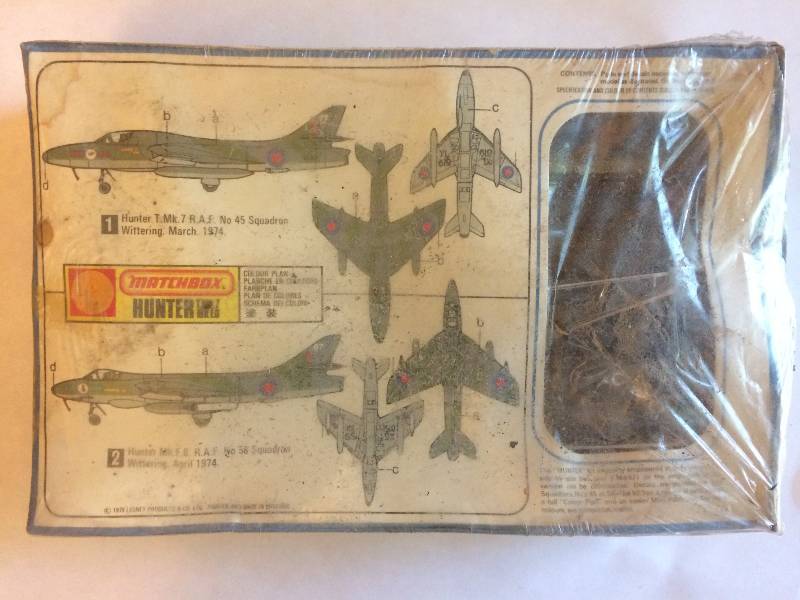 lot 57 image: Matchbox Hunter T.Mk. 7 Model Kit