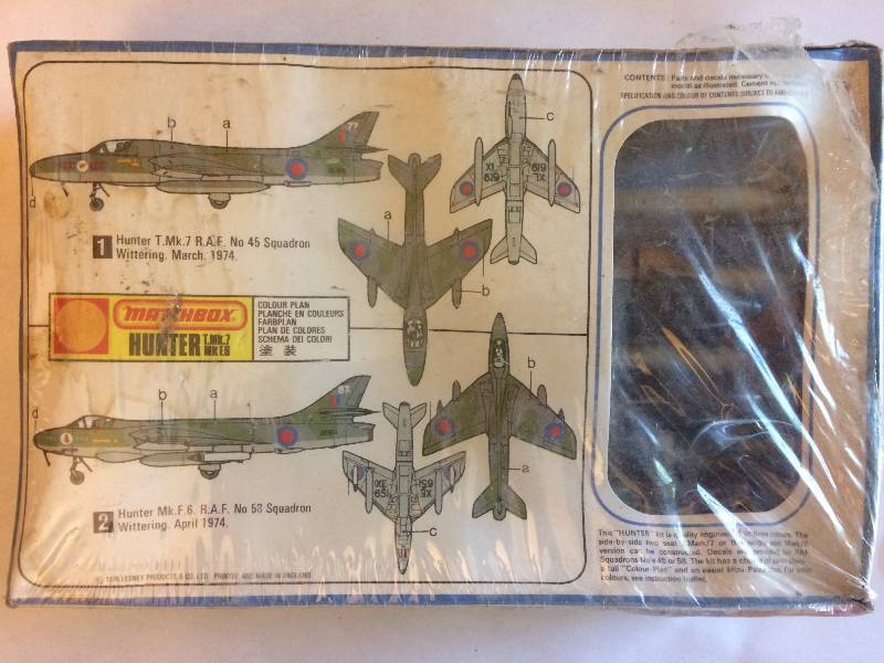 lot 59 image: Matchbox Hunter T.Mk. 7 Model Kit