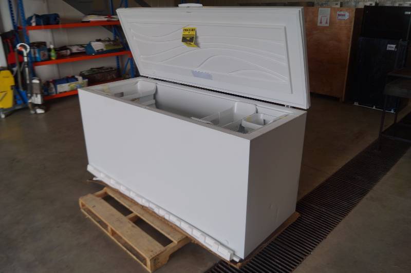 NEW Frigidaire Chest Freezer