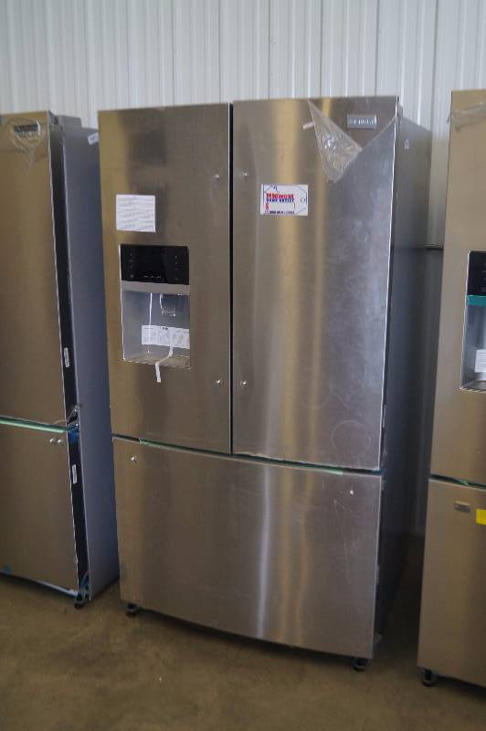 NEW Frigidaire French Door FridgeFreezer