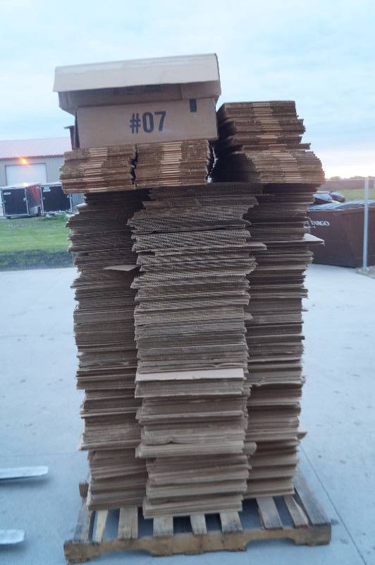 lot 35 image: Pallet of Cardboard Boxes