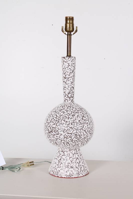 lot 35 image: White MCM Speckled Lamp. Works, no ...
