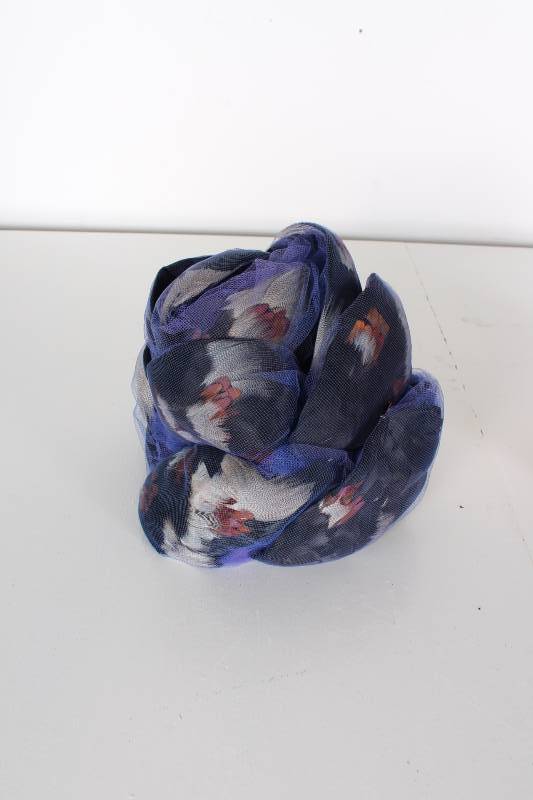 lot 38 image: Set of (2) Vintage Hats- The purple...