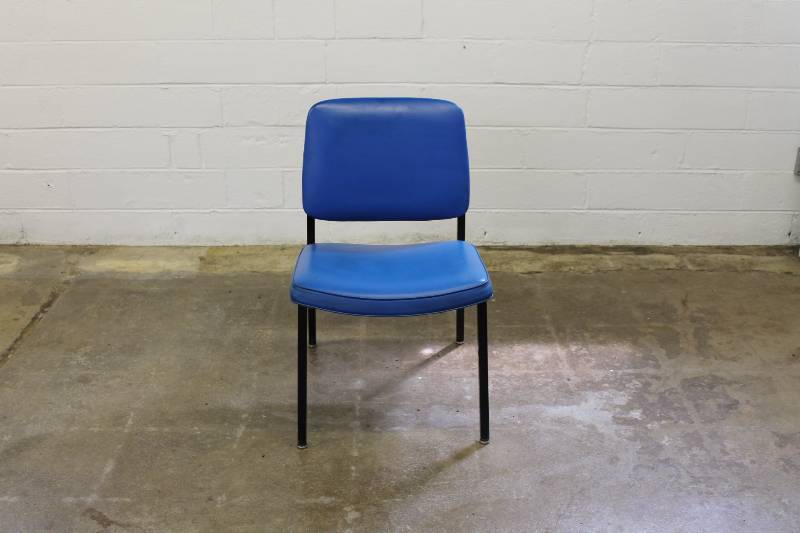 lot 91 image: Mid Century Modern Blue and Black C...