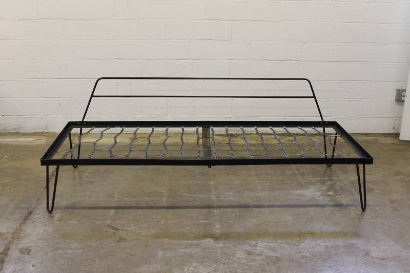 lot 94 image: Black Steel Daybed- Mid Century Mod...