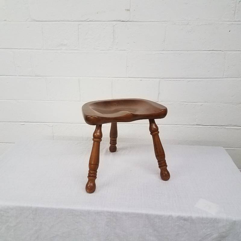 lot 104 image: Short Wood Stool- Solid Wood....