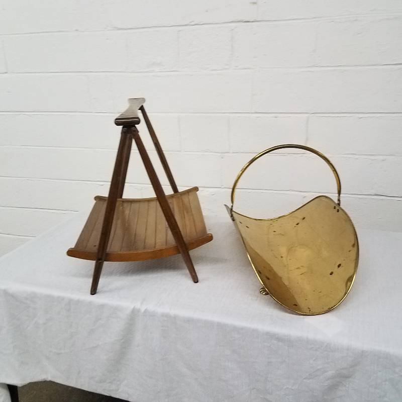 lot 107 image: Mid Century Modern Magazine Racks (...