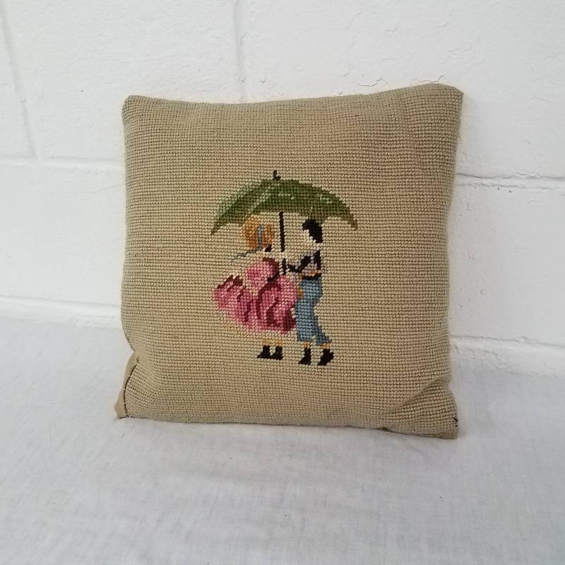 lot 126 image: Vintage Pillow- Embroidery...