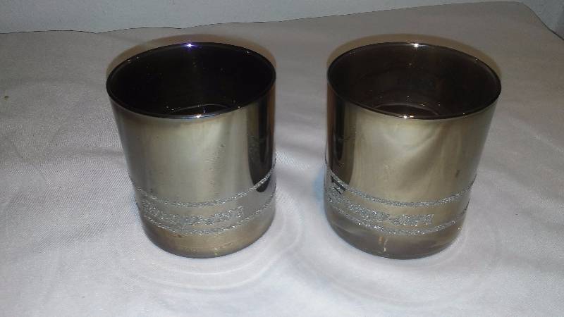 lot 19 image: OLD VINTAGE Snap-On Tools Chrome Finished Socket Set Rocks Bar Glasses