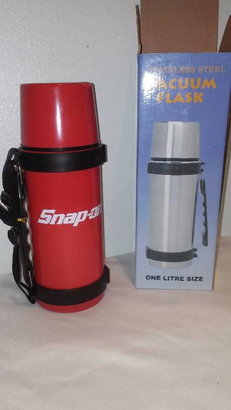 lot 20 image: Snap-on Stainless Steel Vacuum Flask 1 liter