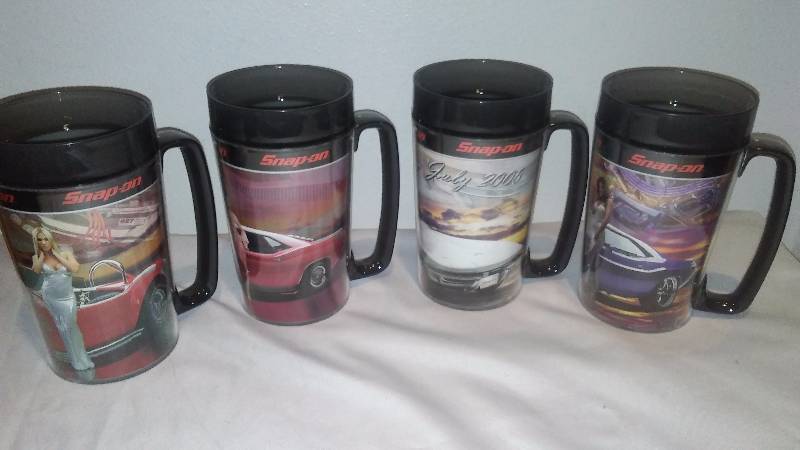 lot 56 image: Vintage Snap-on Insulated Mugs Summer 2006 (4)